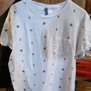 H&M White Shirt with Black Symbols Size Large
